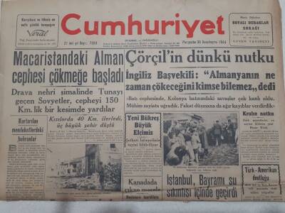 Cumhuriyet Gazetesi 30 Kasım 1944 - Çörçilin Dünkü Nutku GZ71870 - 1