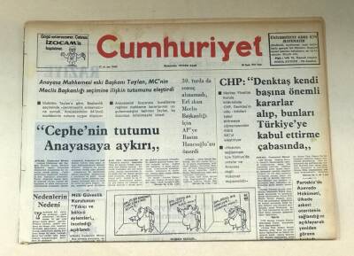 Cumhuriyet Gazetesi 30 Kasım 1975 GZ759 - 1