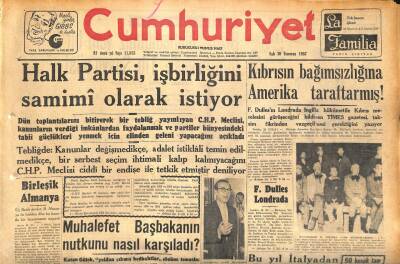 Cumhuriyet Gazetesi 30 Temmuz 1957 - İzmir Sahilleri Gene Kırmızı Bir Renk Aldı - Kıbrısın Bağımsızlığına Amerika Taraftarmış ! GZ120328 - 1