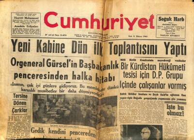 Cumhuriyet Gazetesi 31 Mayıs 1960 - İstanbulda Muhafaza Altına Alınanların Sayısı 40a Yükseldi GZ82597 - 1