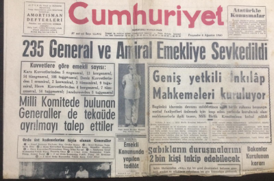 Cumhuriyet Gazetesi 4 Ağustos 1960 - 235 General Ve Amiral Emekliye Sevkedildi - GZ12067 - 2