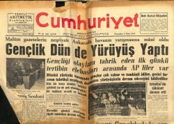 Cumhuriyet Gazetesi 4 Ekim 1962 - Gençlik Dün de Yürüyüş Yaptı GZ103034 - 2