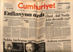 Cumhuriyet Gazetesi 4 Ekim 1990 - Özal , Asil Nadir İçin Devrede Mi ? GZ72501 - 2