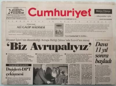Cumhuriyet Gazetesi 4 Mayıs 2000 Diyanet İşlerinin Düzenlediği Avrupa Birliği Şürasında Ecevitten Mesaj - GZ44526 - 1