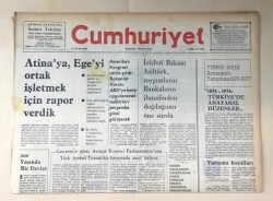 Cumhuriyet Gazetesi 4 Temmuz 1976 GZ304 - 1