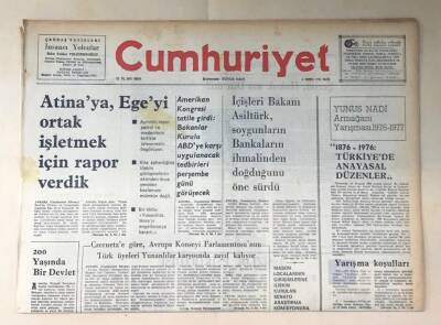 Cumhuriyet Gazetesi 4 Temmuz 1976 GZ304 - 1