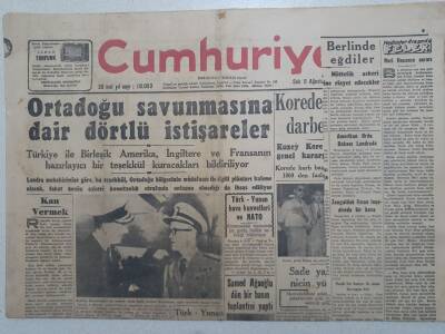 Cumhuriyet Gazetesi - 5 Ağustos 1952 - Ortadoğu Savunmasına Dair Dörtlü İstişareler GZ112900 - 1