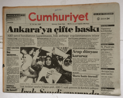 Cumhuriyet Gazetesi 5 Ağustos 1990 - 3 Kuvvet Komutanı Değişti GZ7582 - 1