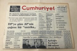 Cumhuriyet Gazetesi 5 Aralık 1974 GZ1411 - 1