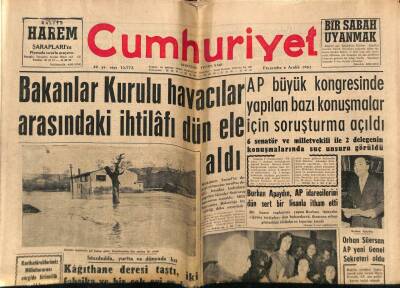 Cumhuriyet Gazetesi 6 Aralık 1962 - Bakanlar Kurulu Havacılar Arasındaki İhtilafı Dün Ele Aldı GZ70035 - 1