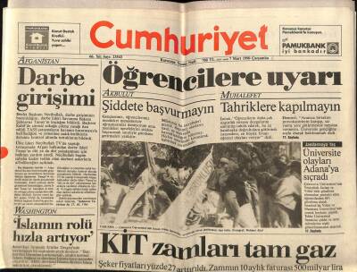 Cumhuriyet Gazetesi 7 Mart 1990 - Sirkteki Hayvanlar Diri Diri Yandı GZ65131 - 2