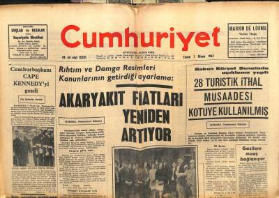 Cumhuriyet Gazetesi 7 Nisan 1967 - Türk - Akaryakıt Fiyatları Yeniden Artıyor GZ103183 - 1