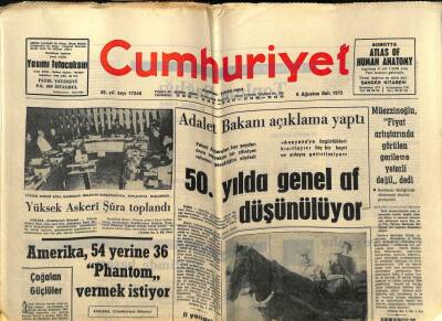 Cumhuriyet Gazetesi 8 Ağustos 1972 - Adalet Bakanı 50. Yılda Genel Af Düşünülüyor GZ59253 - 1