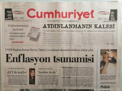Cumhuriyet Gazetesi 8 Mayıs 2008 UNDP Başkanı Kemal Derviş Türkiyeye Yaklaşan Ekonomik Tehlikeye Dikkat Çekti -GZ44242 - 2