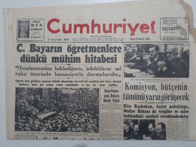 Cumhuriyet Gazetesi - 9 Aralık 1951 - Celal Bayarın Öğretmenlere Mühim Hitabesi GZ112867 - 1