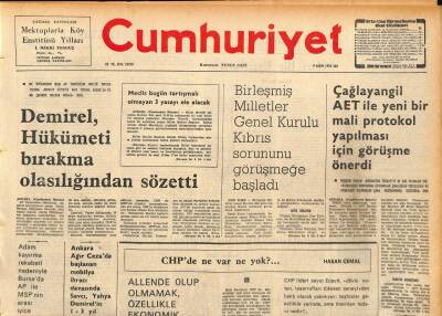 Cumhuriyet Gazetesi 9 Kasım 1976 - 7. Evliliğine Hazırlanan Liz Taylor Politikaya Atılıyor GZ90886 - 1