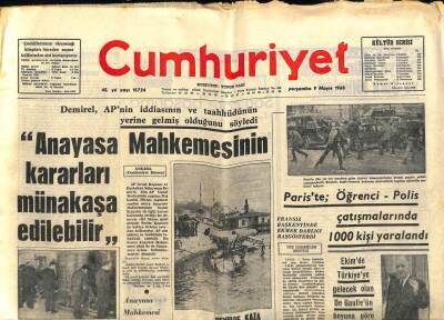 Cumhuriyet Gazetesi 9 Mayıs 1968 - Pariste Öğrenci Polis Çatışmalarında 1000 Kişi Yaralandı GZ76052 - 1