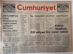 Cumhuriyet Gazetesi 9 Mayıs 1976 - Polis Yetkilileri Ayasofya Müzesinde Namaz Kılan MTTBli Öğrenciler Konusunda Konuşmaktan Kaçınıyor GZ13683 - 2