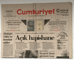 Cumhuriyet Gazetesi 9 Nisan 1999 - Hakkari Valisine Bombalı Saldırı GZ5538 - 1