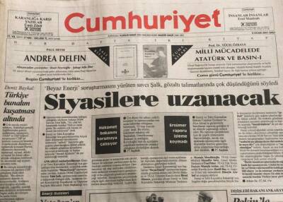 Cumhuriyet Gazetesi 9 Ocak 2001- Yolsuzluklar ANAPı Sarsıyor GZ45141 - 2
