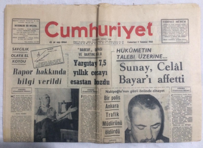 Cumhuriyet Gazetesi 9 Temmuz 1966 - Hükumetin Talebi Üzerine Sunay Celal Bayarı Affetti - GZ19180 - 1