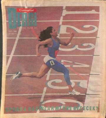 Cumhuriyet Gazetesi Dergi Eki 27 Mayıs 1990 - İstanbuldaki Venedikin Sınırları GZ113388 - 1