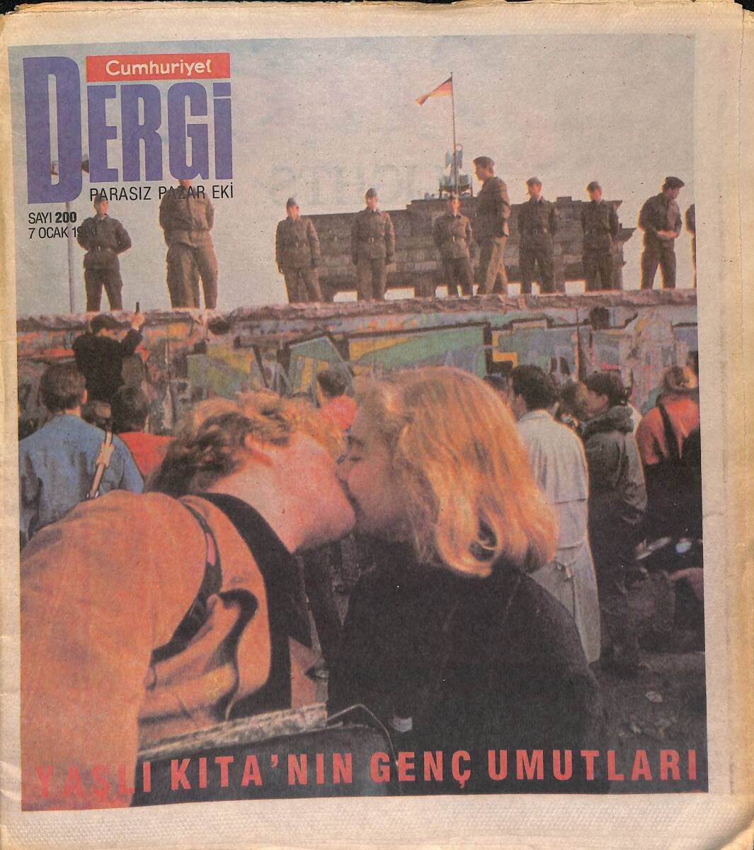 Cumhuriyet Gazetesi Dergi Eki 7 Ocak 1990 - Bruce Willis O Şimdi Şarkıcı GZ154023 - 1