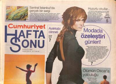 Cumhuriyet Gazetesi Haftasonu Eki 22 Eylül 2007 - Santral İstanbulda Gerçek Bir Sergi GZ109124 - 1