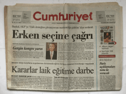 Cumhuriyet Gazetesi Haftasonu Eki İle 18 Kasım 2006 - Başbakan Sel Bölgesinde GZ5674 - 1