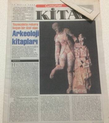 Cumhuriyet Gazetesi Kitap Eki 18 Mayıs 2000 - Arkeoloji Kitapları GZ48584 - 1