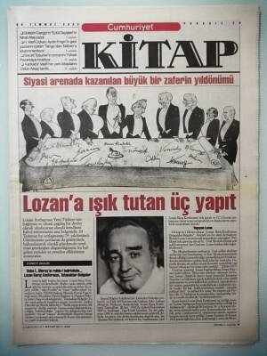 Cumhuriyet Gazetesi Kitap Eki 25 Temmuz 2002 Lozana Işık Tutan Üç Yapıt -GZ33069 - 1