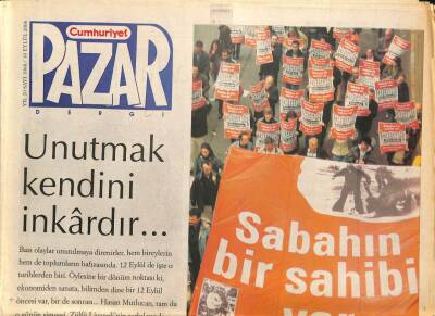 Cumhuriyet Gazetesi Pazar Eki 10 Eylül 2006 - Antalyada Sinema Konuşuluyor - Bir 11 Eylül Teorisi... GZ96618 - 1
