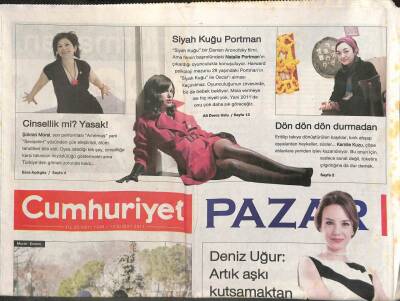 Cumhuriyet Gazetesi Pazar Eki 13 Şubat 2011 - Deniz Uğur Artık Aşkı Kutsamaktan Vazgeçtim GZ113002 - 1