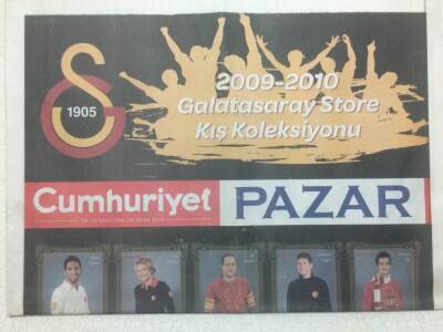 Cumhuriyet Gazetesi Pazar Eki 24 Ocak 2010 - Candan Erçetin Büyük Şehrin Samimiyetsizliği Yok Bende Diyor GZ50353 - 1