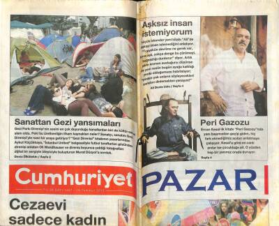 Cumhuriyet Gazetesi Pazar Eki 28 Temmuz 2013 - Ercan Kesal İlk Kitabı Peri Gazozunda Hiç Fark Etmediğimiz Acıları Anlatmaya Çalışıyor GZ113082 - 1