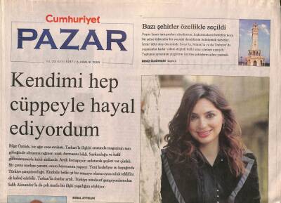 Cumhuriyet Gazetesi Pazar Eki 6 Aralık 2009 - İtalyadaki Alternatif Dünya - Müzik Arkeologları Hız Kesmiyor GZ95461 - 1