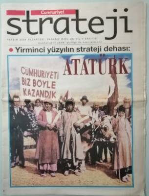 Cumhuriyet Gazetesi Strateji Eki 1 Kasım 2004 Yirminci Yüzyılın Strateji Dehası -GZ37157 - 1