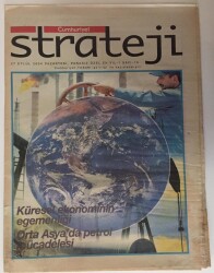 Cumhuriyet Gazetesi Strateji Eki 27 Eylül 2004 - Küresel Ekonominin Egemenliği Orta Asyada Petrol Mücadelesi - GZ16242 - 2