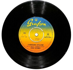 Zeki Müren – Sarmaşık Gülleri & Birgün Karşılaşırsak Ayrıldığımız Yerde 45'lik Plak (10/7.5) PLK27264 - Gökçekoleksiyon