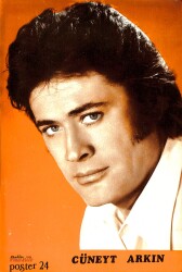 Cüneyt Arkın Kartpostal (Orta Boy) KRT22073 - Gökçekoleksiyon