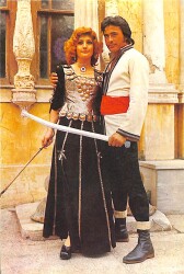 Cüneyt Arkın - Meral Orhansoy Kartpostal (Küçük Boy) KRT22764 - Gökçekoleksiyon