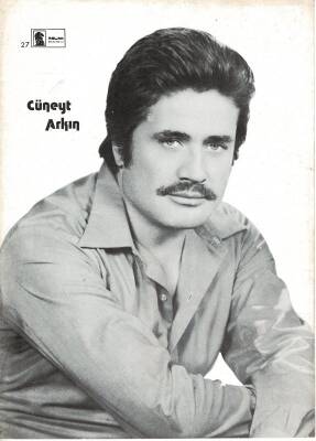 Cüneyt Arkın Orta Boy Kartpostal KRT11184 - 1