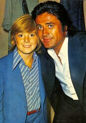 Cüneyt Arkın - Yumurcak Kartpostal (Orta Boy) KRT22074 - Gökçekoleksiyon