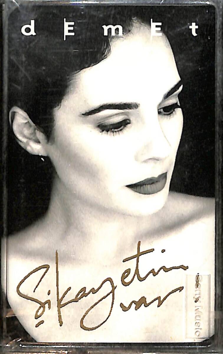 Demet - Şikayetim Var Kaset (Sıfır Kaset) KST29370 - 1