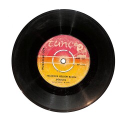 Muzaffer Gök - Yaşamaya Geldim Bende Dünyaya / Gitme Leylâm Yolumuz Uzak (10/6) PLK24283 - Gökçekoleksiyon