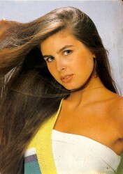 Derya Arbaş Kartpostal (Küçük Boy) KRT23739 - Gökçekoleksiyon