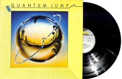 Quantum Jump (Almanya Baskı) LP PLAK (10/8.5) PLK25970 - Gökçekoleksiyon