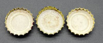 Dimes Meyve Suları – Vişne / Şeftali / Kayısı Eski Gazoz Kapakları (Nadir Tip, 3’lü Lot) AOB3032 - 3