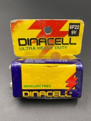 Vintage Dinacell Pil – Sıfır (NOS) Kutulu Mini Koleksiyonluk Reklam Ürünü AOB3483 - Gökçekoleksiyon