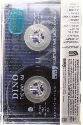 Dino - The Way I Am KST3437 - 2